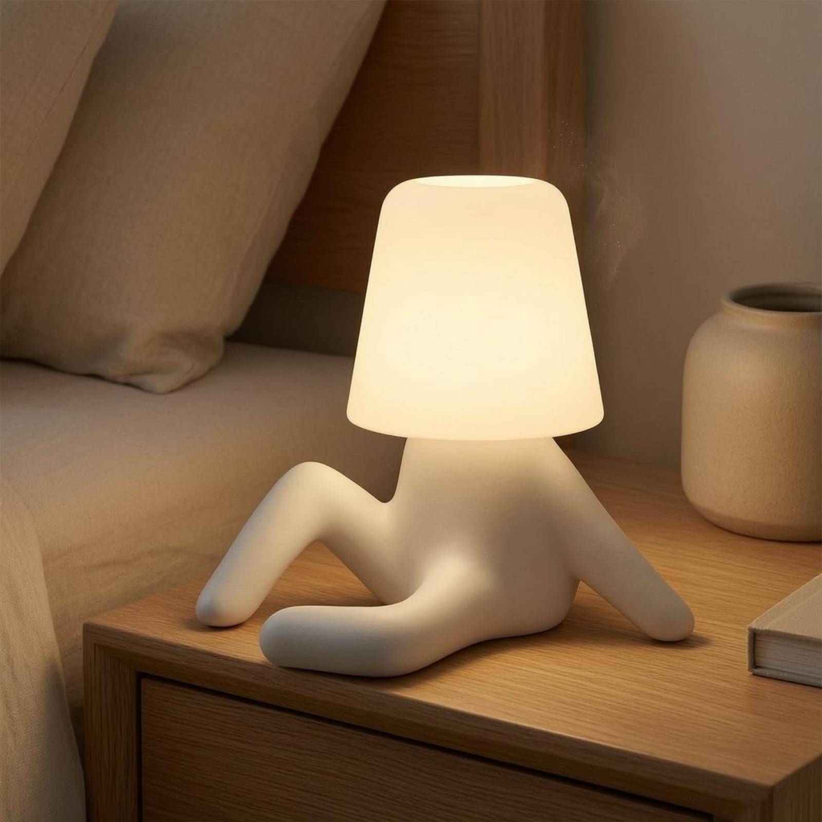 Sitzende Figuren-Lampe aus ABS – Home Office Lamp Bewertung und Preis